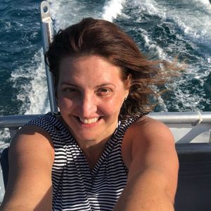 Meet your Posher, Maria beatriz